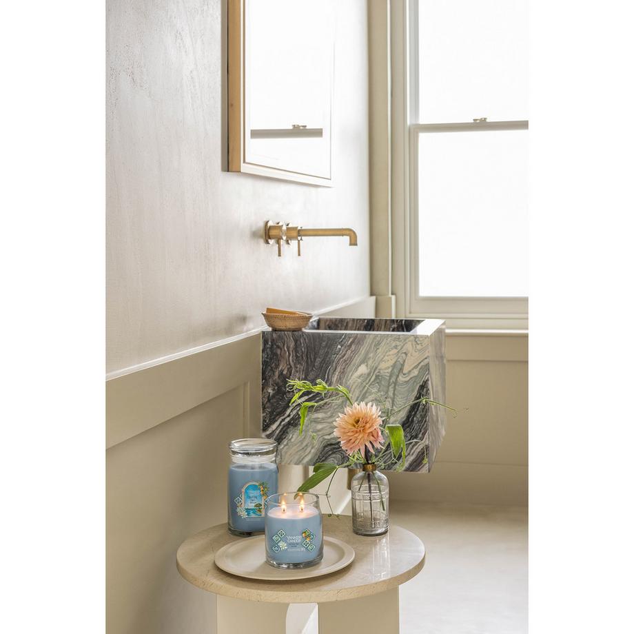Yankee Candle Signature Candela profumata in vetro Azure Sky 
