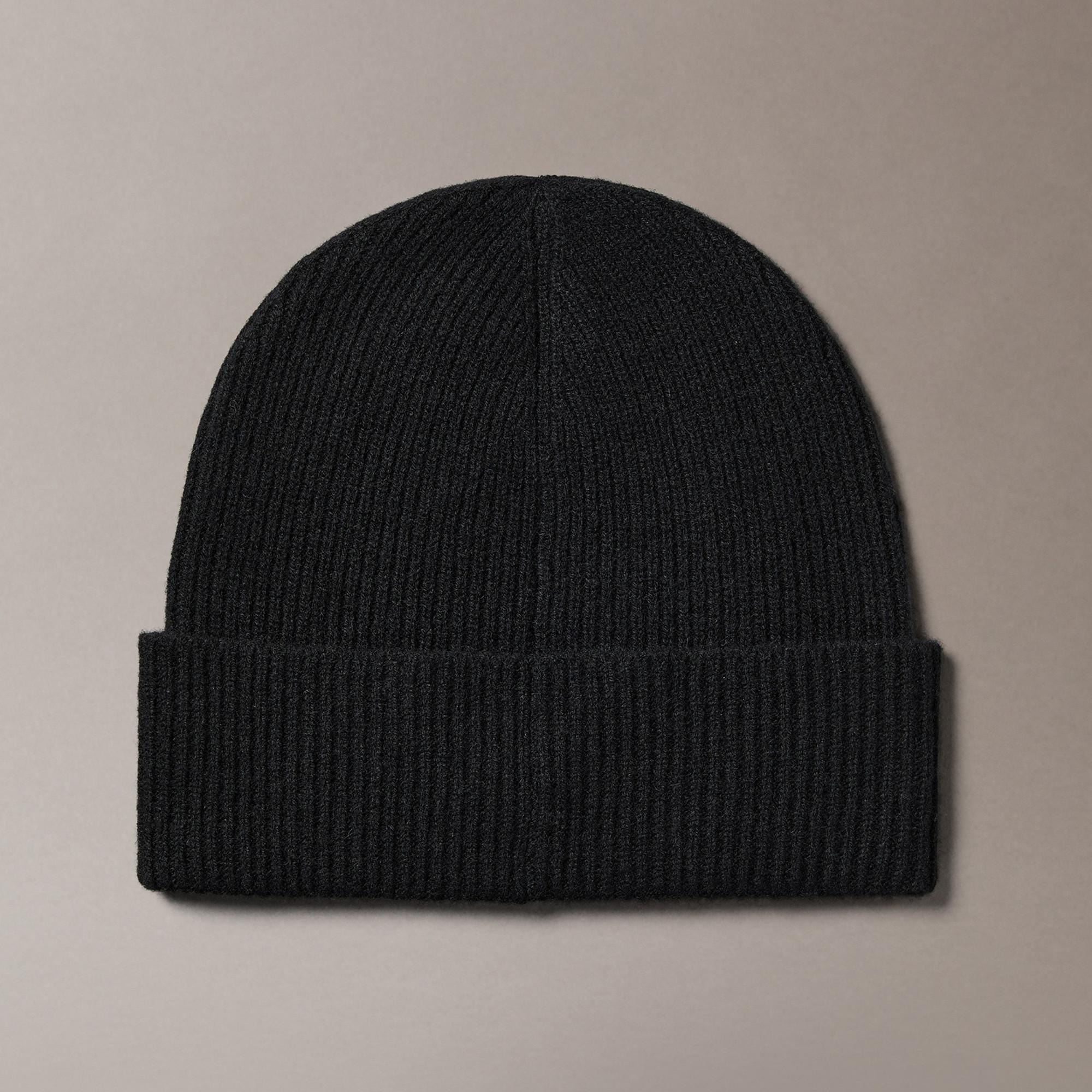 Calvin Klein Emblem Cashmere Berretto  