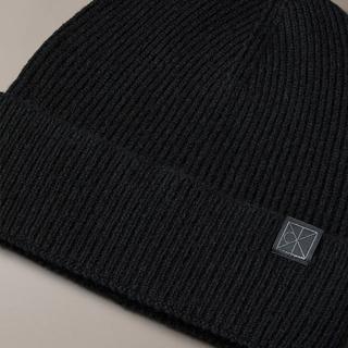 Calvin Klein Emblem Cashmere Berretto  