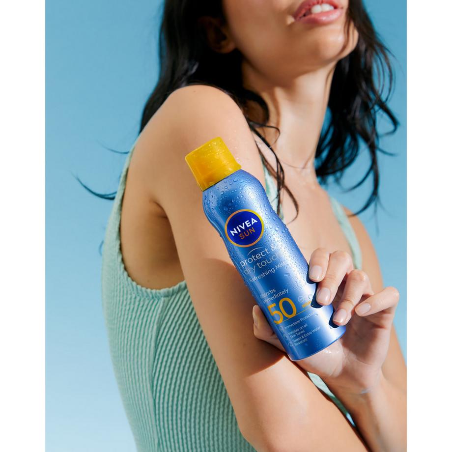 NIVEA SUN  Protect & Dry Touch Sport nebbia spray SPF 50 