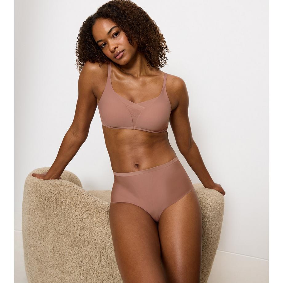 Triumph Shape Smart Maxi Slip  