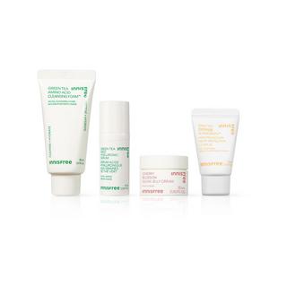innisfree  Set Skin Glow On-the-Go - Set für strahlende Haut Reisegrösse 