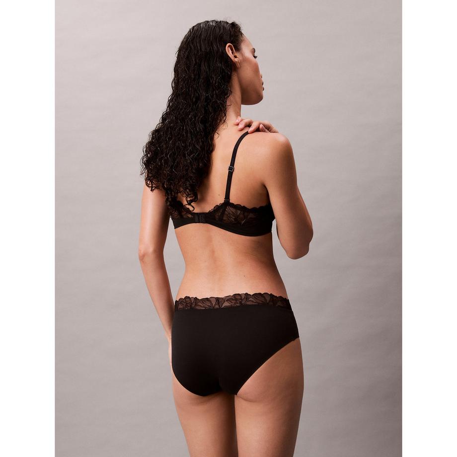 Calvin Klein Perfectly Fit Lace Push Up BH  