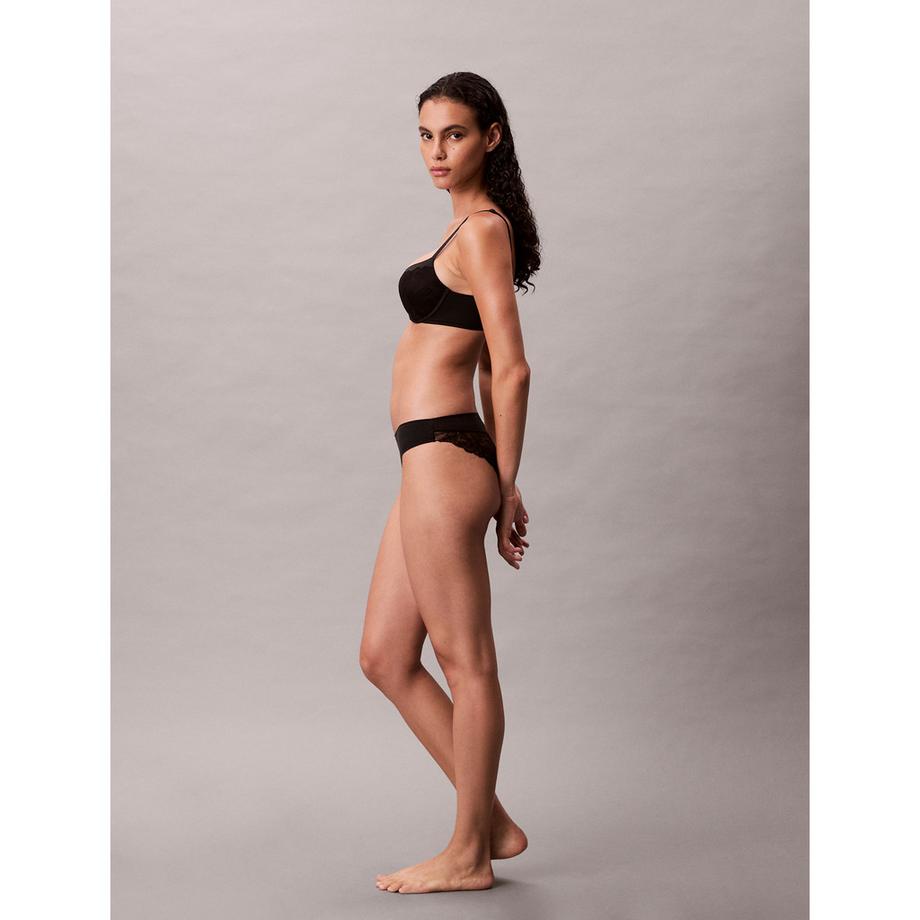 Calvin Klein Perfectly Fit Lace Push Up BH  