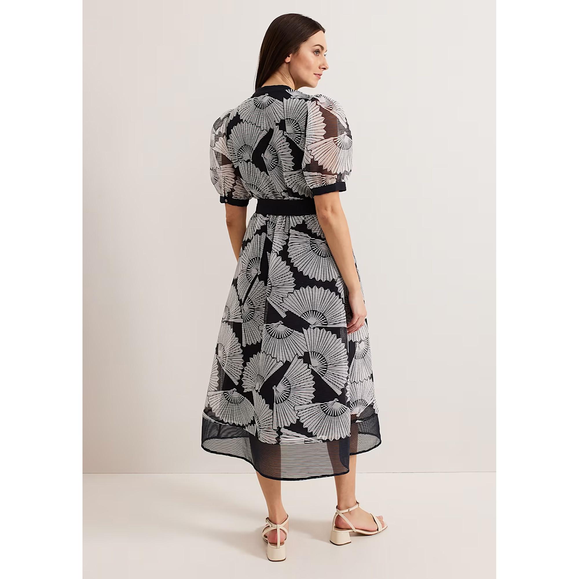 Phase Eight  Robe 