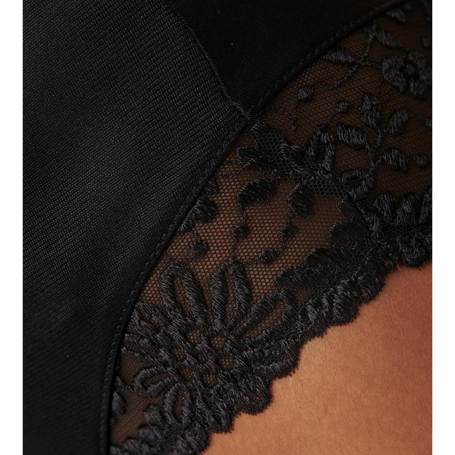 Triumph Ladyform Soft Slip Maxi  