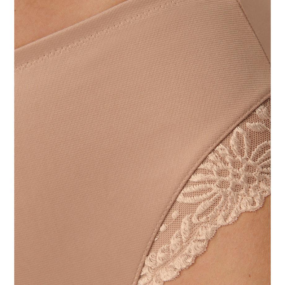 Triumph Ladyform Soft Maxi Slip  