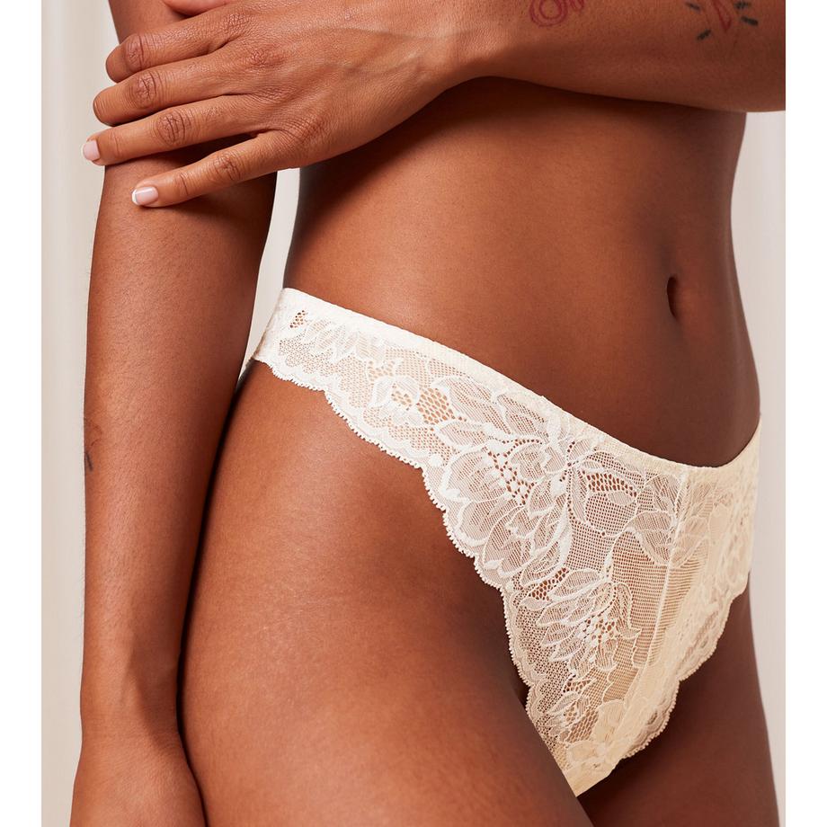 Triumph Amourette Charm Spitze Brazilian  