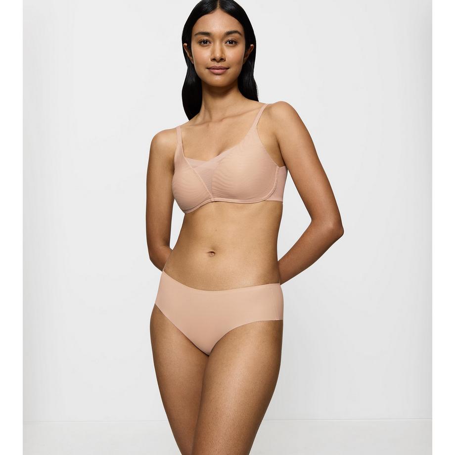 Triumph Smart Invisible Hipster  