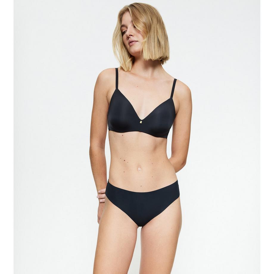 Triumph Pretty Micro Tai Slip  