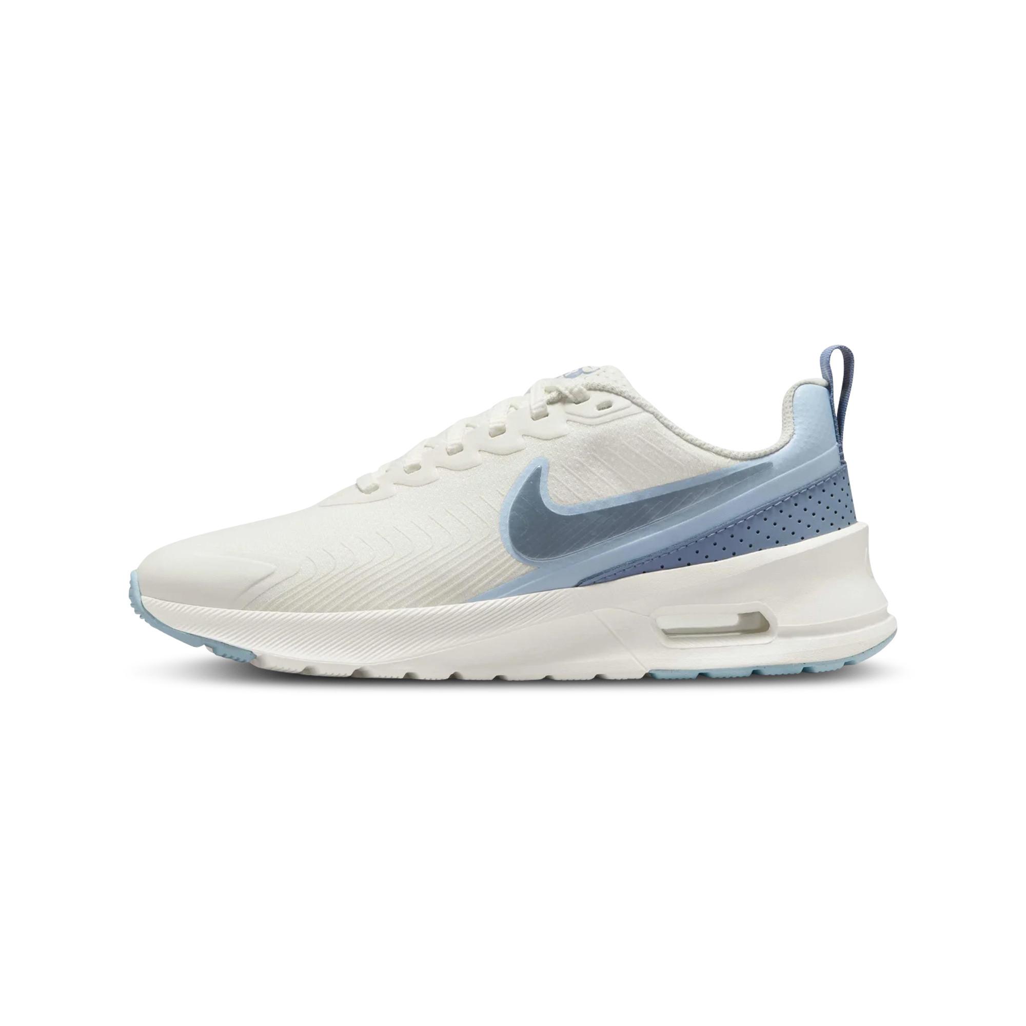 NIKE Wmns Air Max Nuaxis Sneakers basse 