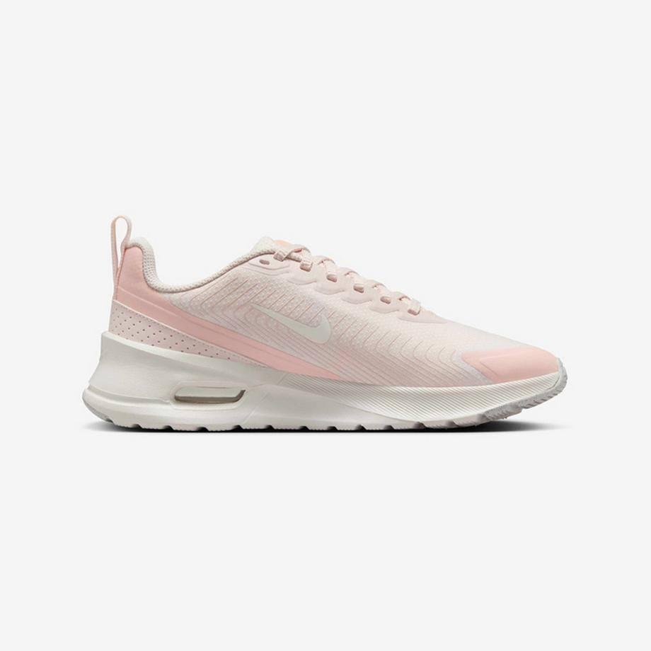 NIKE Wmns Air Max Nuaxis Sneakers, basses 