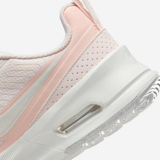 NIKE Wmns Air Max Nuaxis Sneakers, basses 