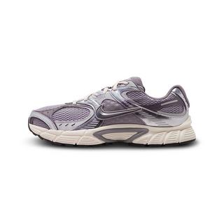 NIKE Nike V5 Rnr Sneakers, Low Top 