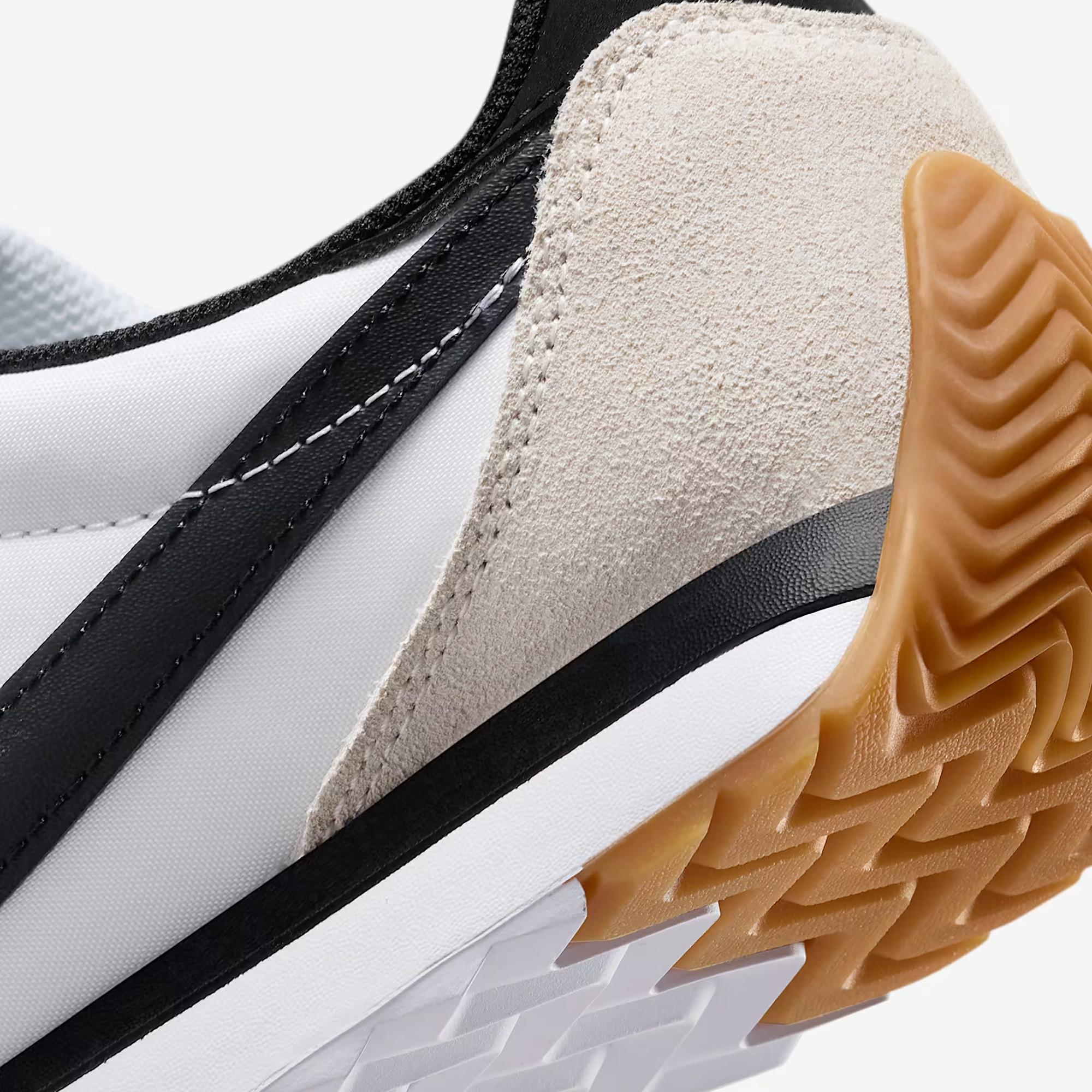 NIKE W Nike Pacific Sneakers, Low Top 