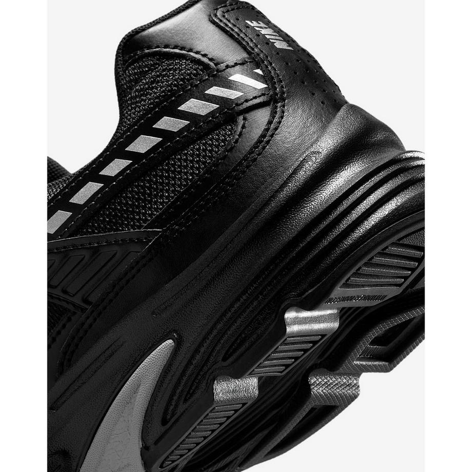 NIKE Nike Initiator Sneakers Basses  