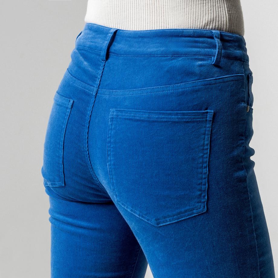 Manor Woman Pantaloni 5 tasche in velluto a coste Slim Fit  