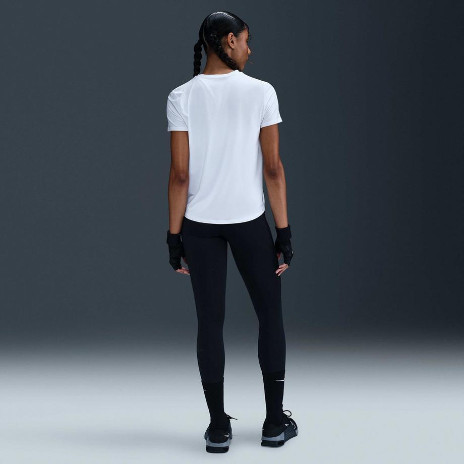 NIKE One Classic T-shirt 