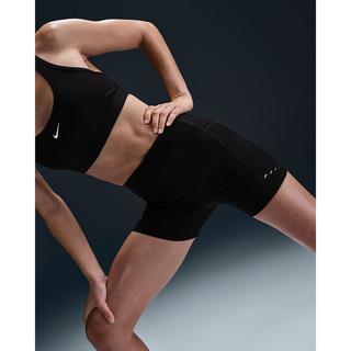 NIKE Swift Shorts 