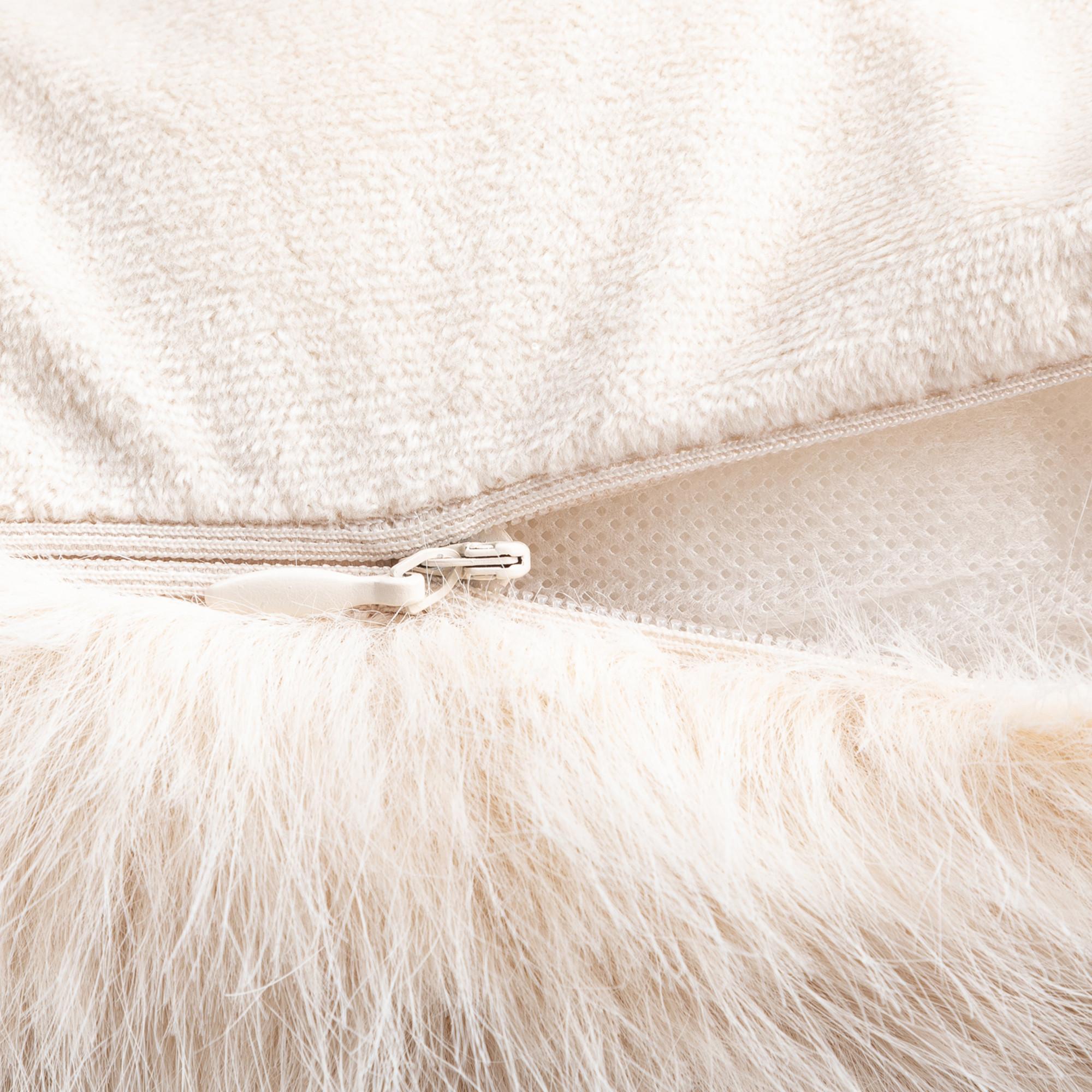 Manor Kunstfell Zierkissen Robe 