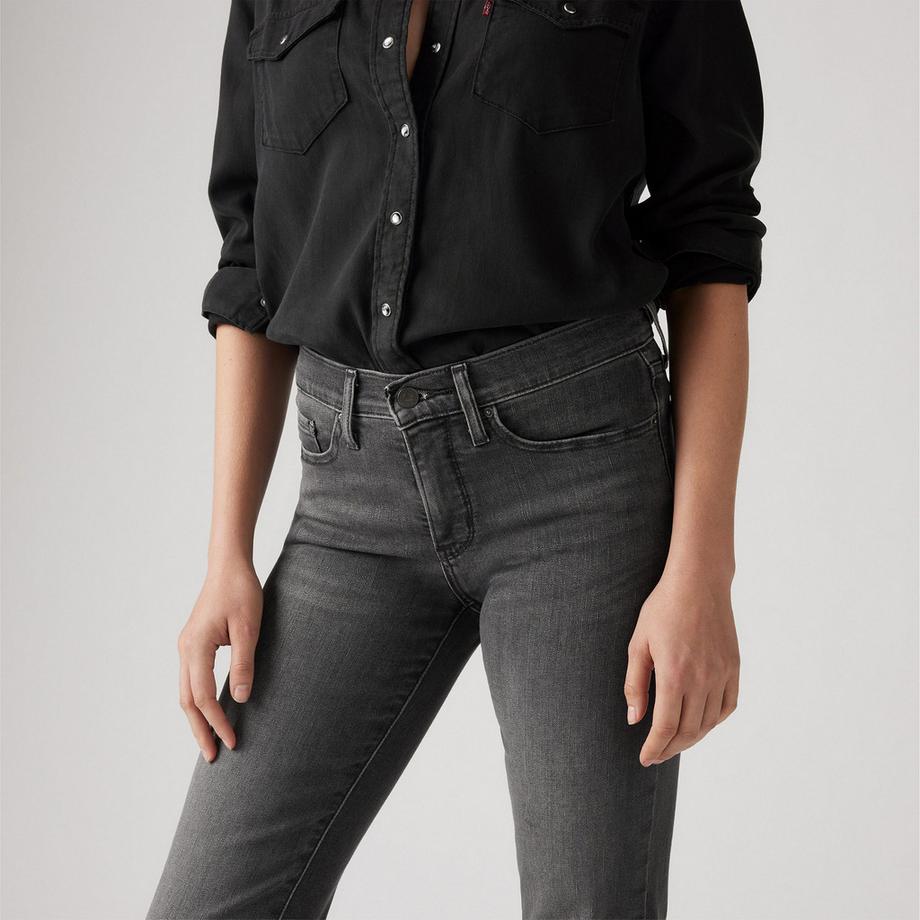 Levi's® Straight Leg Fit Jeans  