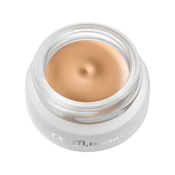 Sweetener - Matter Concealer mit Hyaluronsäure und Vitamin E