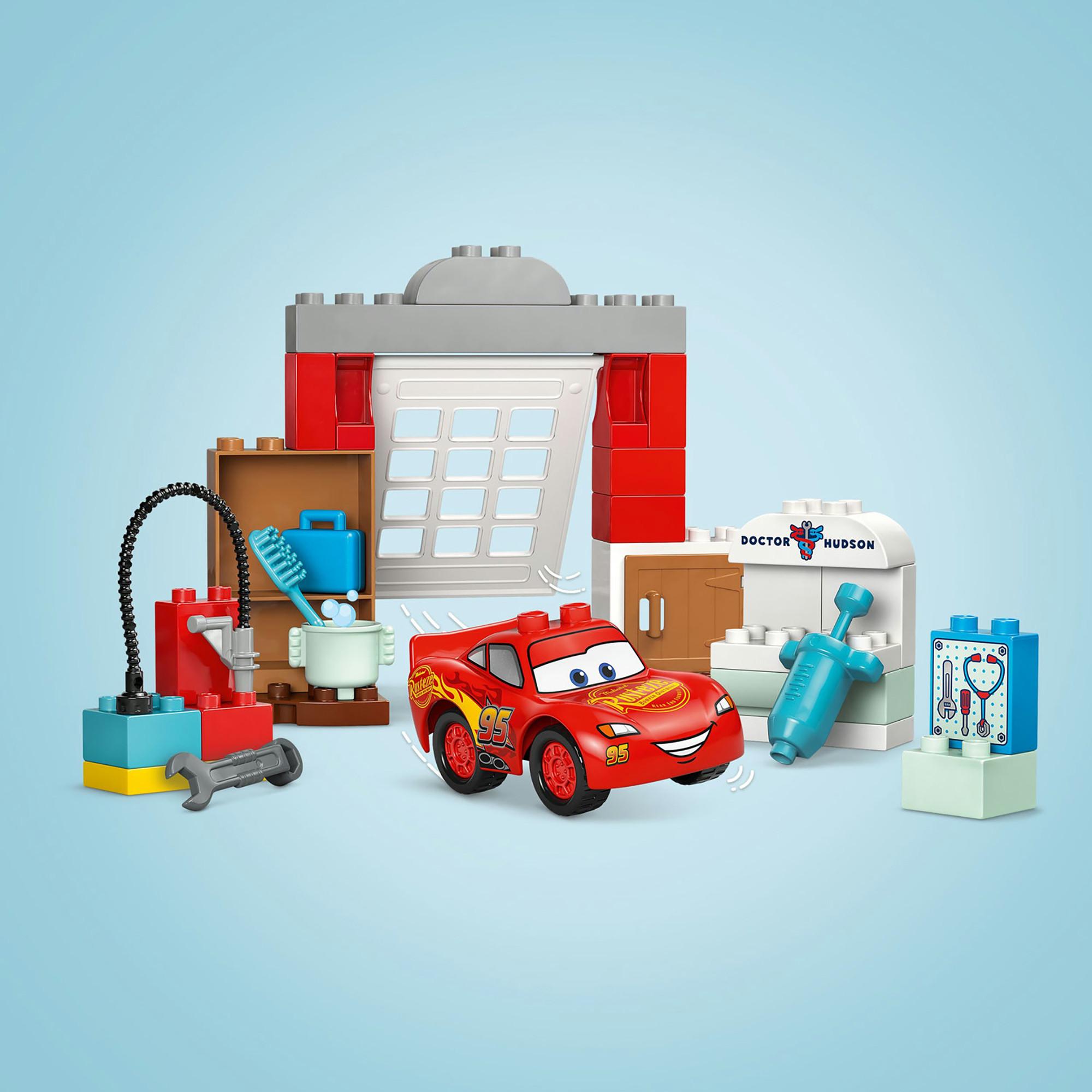 LEGO®  10456 McQueens Besuch in Docs Werkstatt 