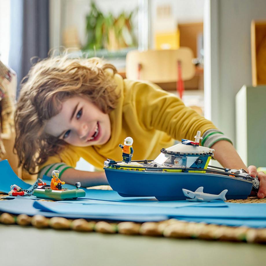 LEGO®  60456 Verfolgungsjagd im Polizeiboot 