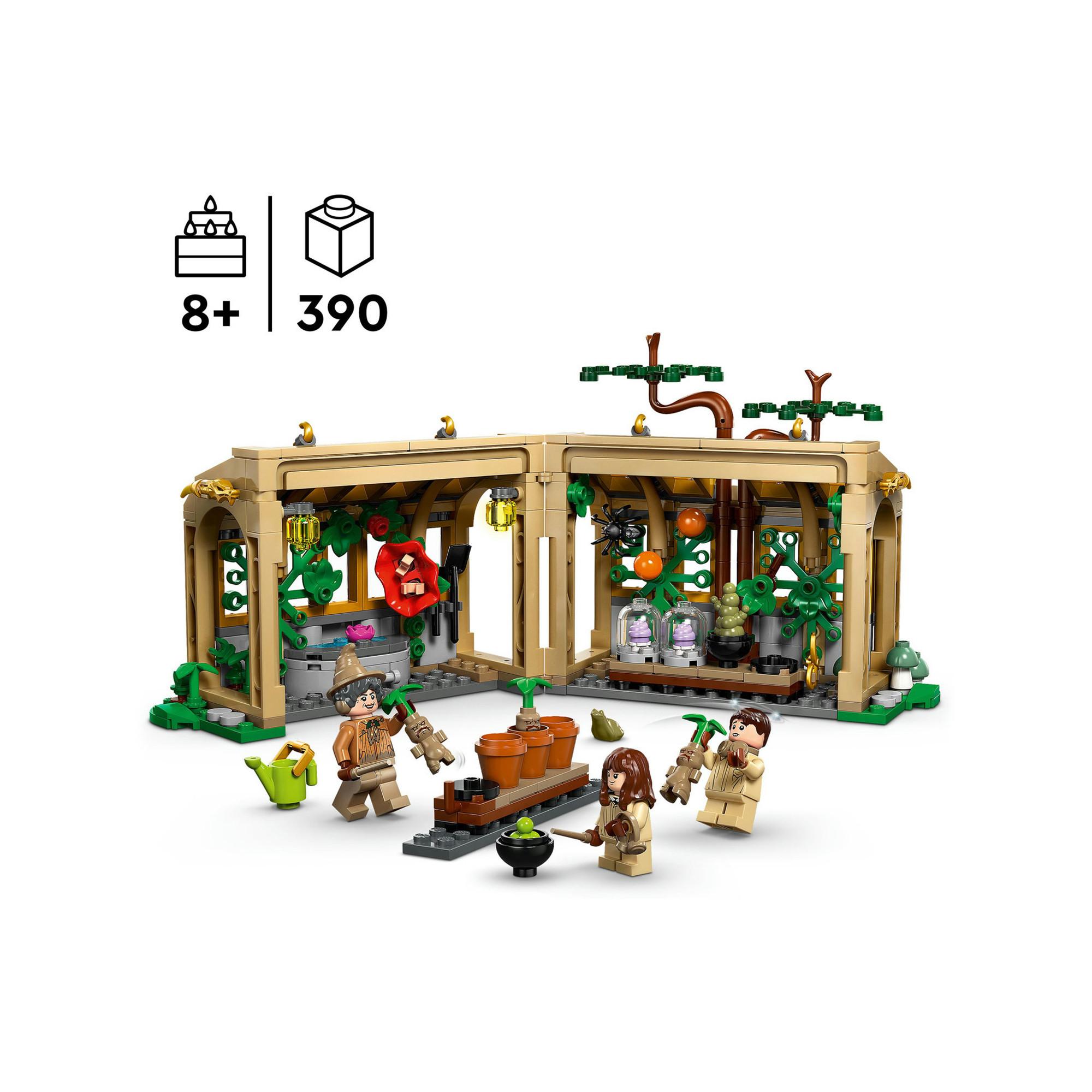 LEGO®  76445 Le château de Poudlard : le cours de botanique 