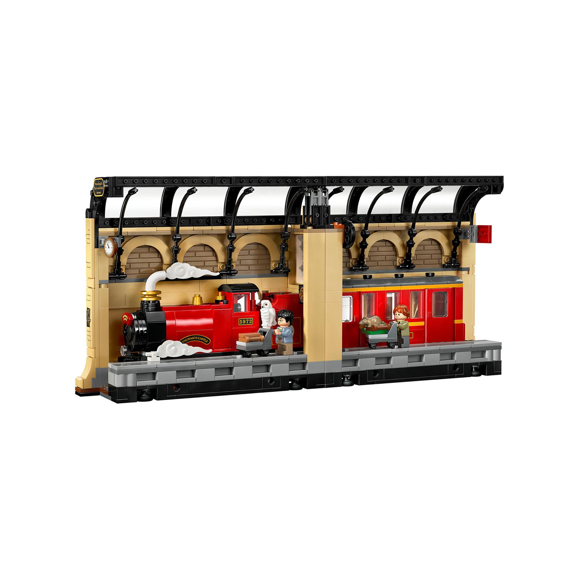 LEGO®  76450 Book Nook: Espresso per Hogwarts™ 