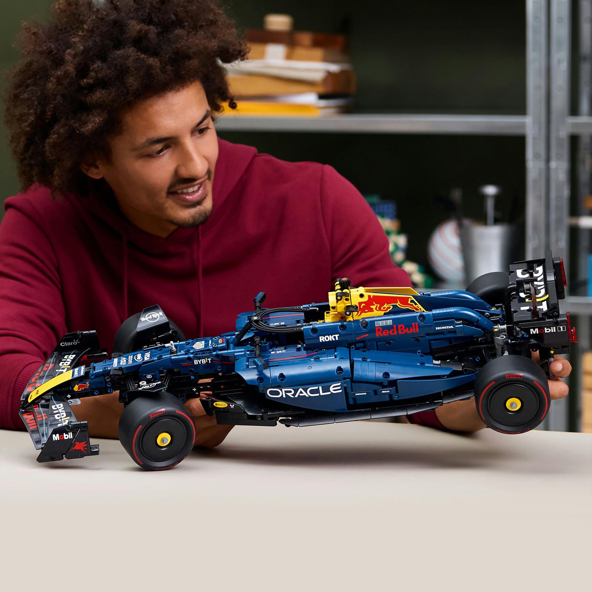 LEGO®  42206 F1 Oracle Red Bull Racing RB20 
