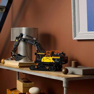 LEGO®  42215 Volvo EC500 Hybrid Bagger 