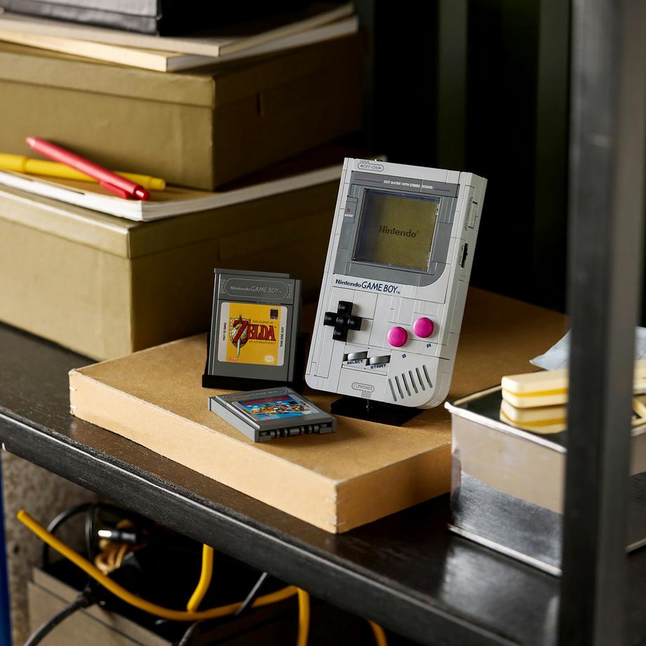 LEGO®  72046 Game Boy™ 