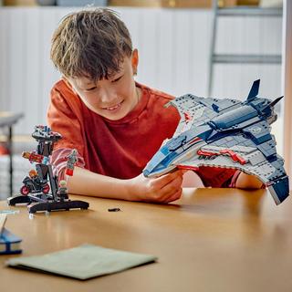 LEGO®  76325 Quinjet Avengers: Age of Ultron 