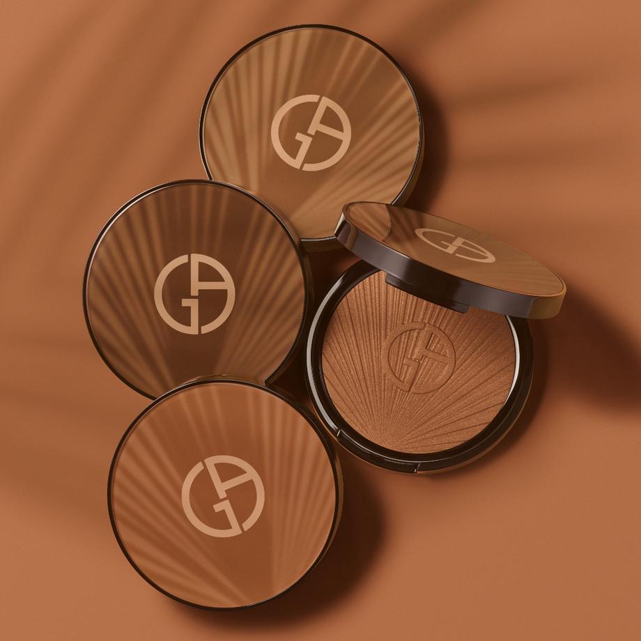 ARMANI  Luminous Silk Bronzer 