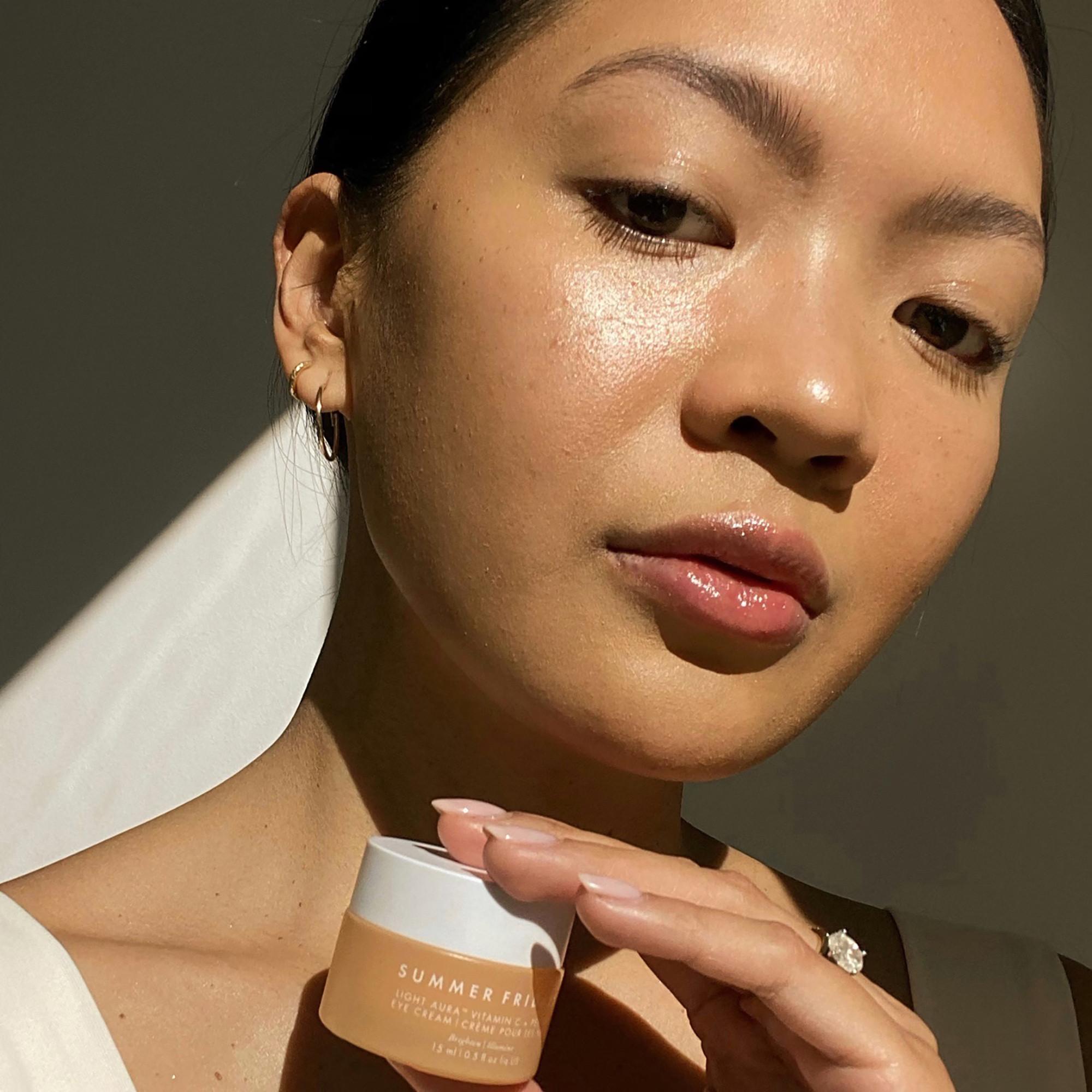 SUMMER FRIDAYS  Light Aura Vitamin C+ Peptide - Crème Contour Des Yeux 