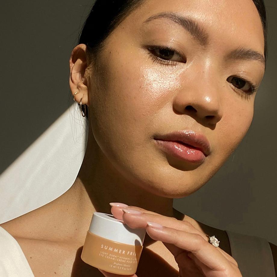 SUMMER FRIDAYS  Light Aura Vitamin C+ Peptid - Augencreme 