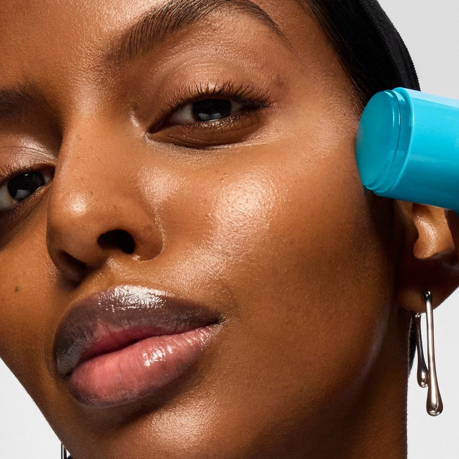 MILK  Cooling Water Jelly Ice - Beruhigung und Erfrischung mit Niacinamid 