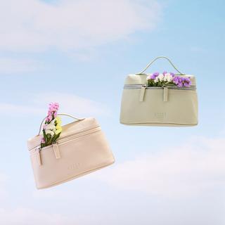 WYCON Vielseitige und elegante beige Kosmetiktasche.  