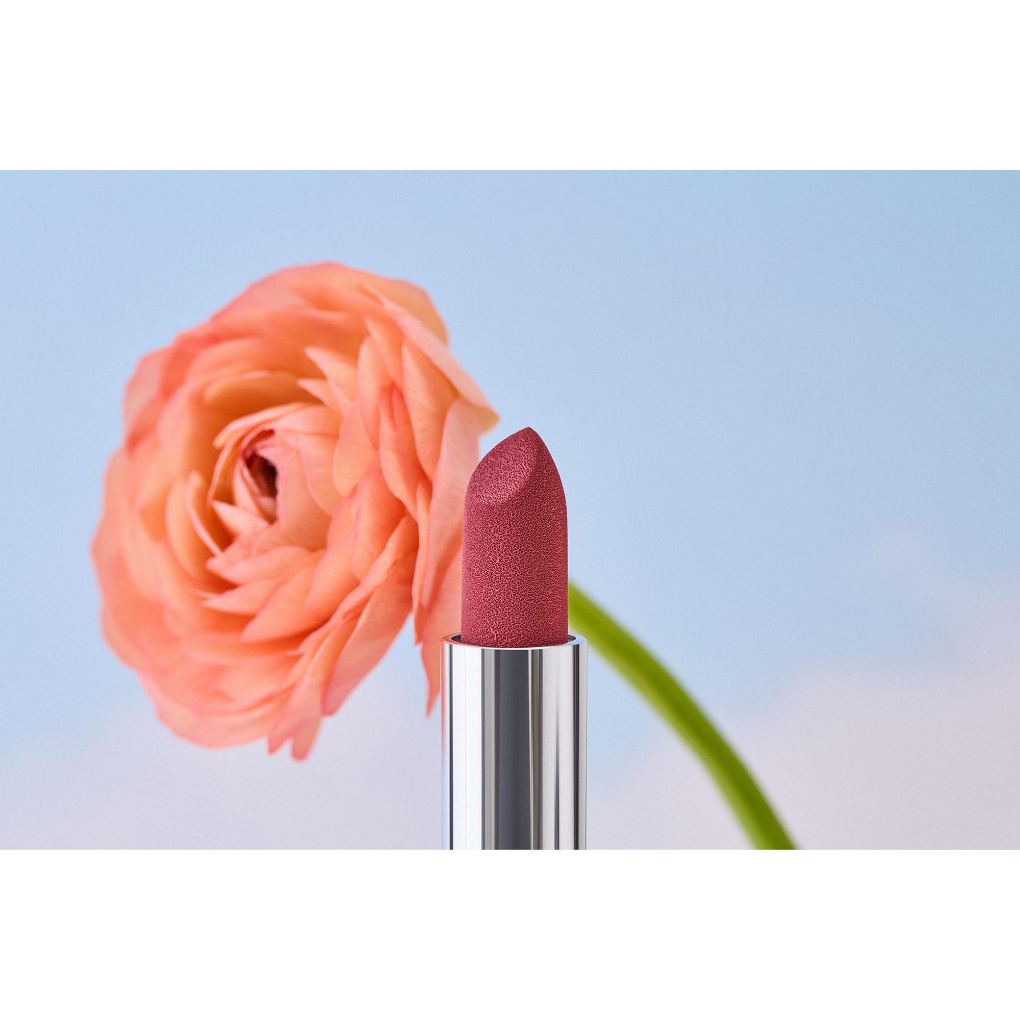 WYCON  Lippenstift mit zart mattem Finish. 