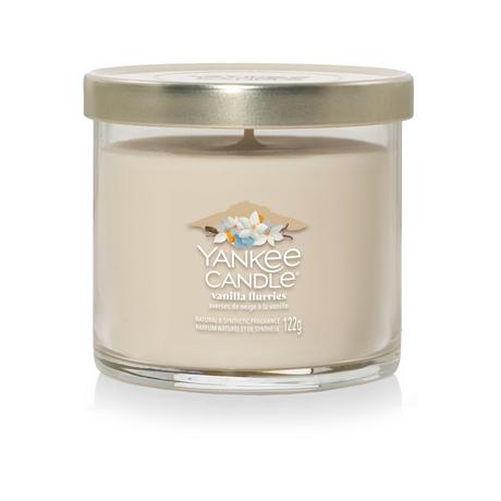 Yankee Candle Signature Duftkerze im Glas Vanilla Flurries 