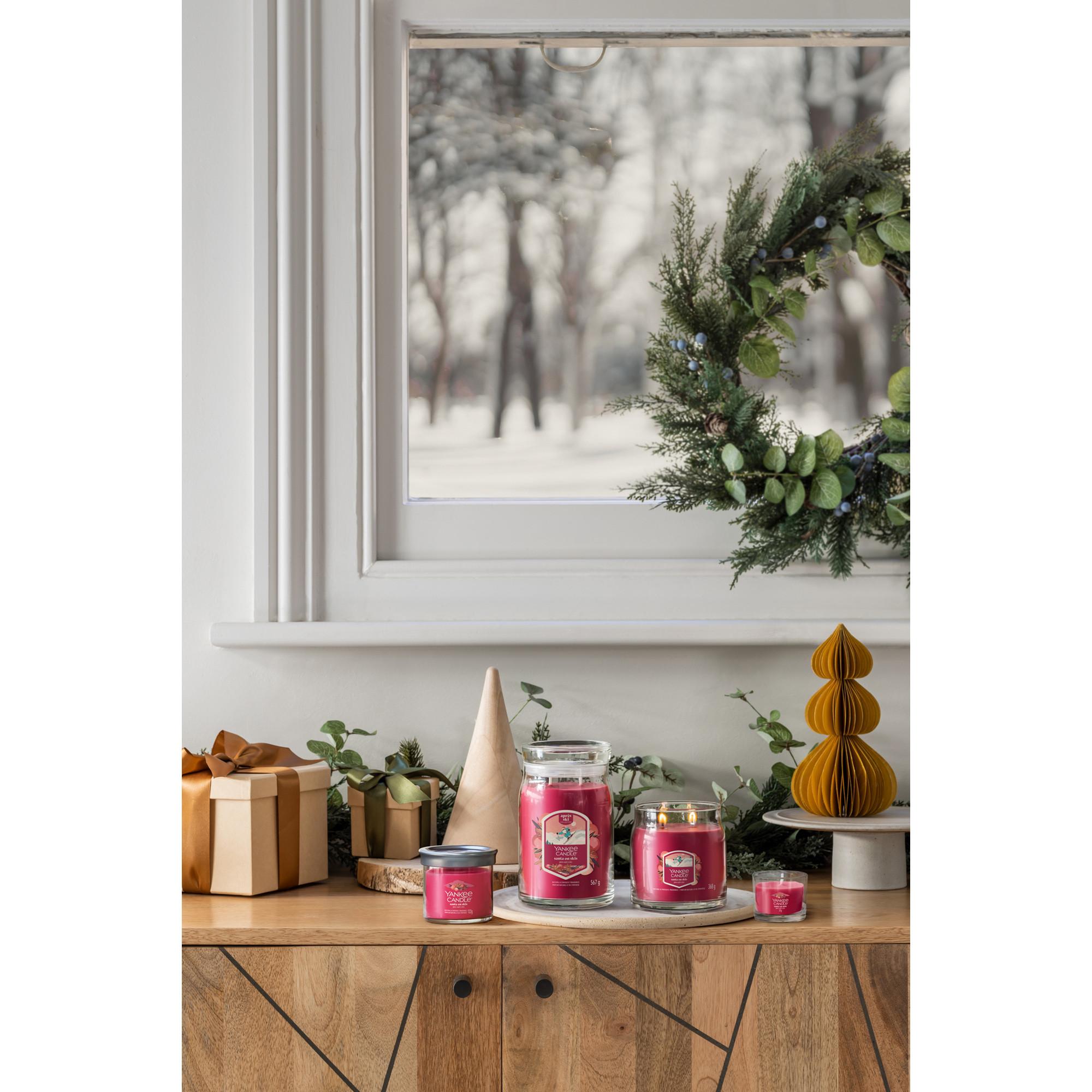 Yankee Candle Signature Duftkerze im Glas Santa on Skis 