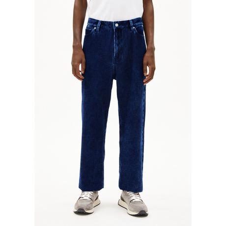 ARMEDANGELS Pantalon en Velours Côtelé Coupe Droite  