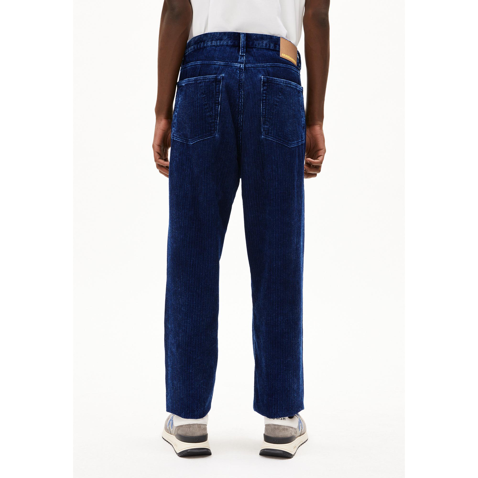 ARMEDANGELS Pantalon en Velours Côtelé Coupe Droite  