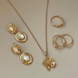 24Kae  Boucles d'oreilles 