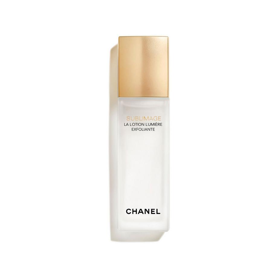 EXFOLIERENDE UND LEUCHTKRAFT SCHENKENDE LOTION
