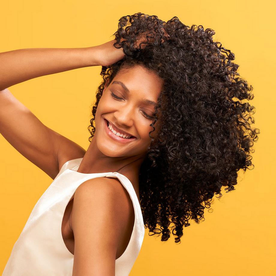 FABLE & MANE  Glanzhaarmaske - Mit Schwarztee 