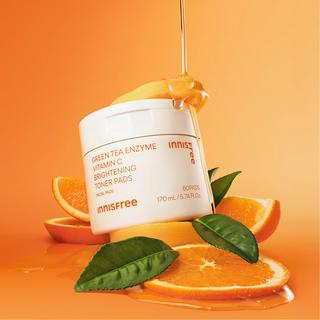 innisfree  Disques Éclat à L'Enzyme Thé Vert et à la Vitamine C - Soin anti-tâches 