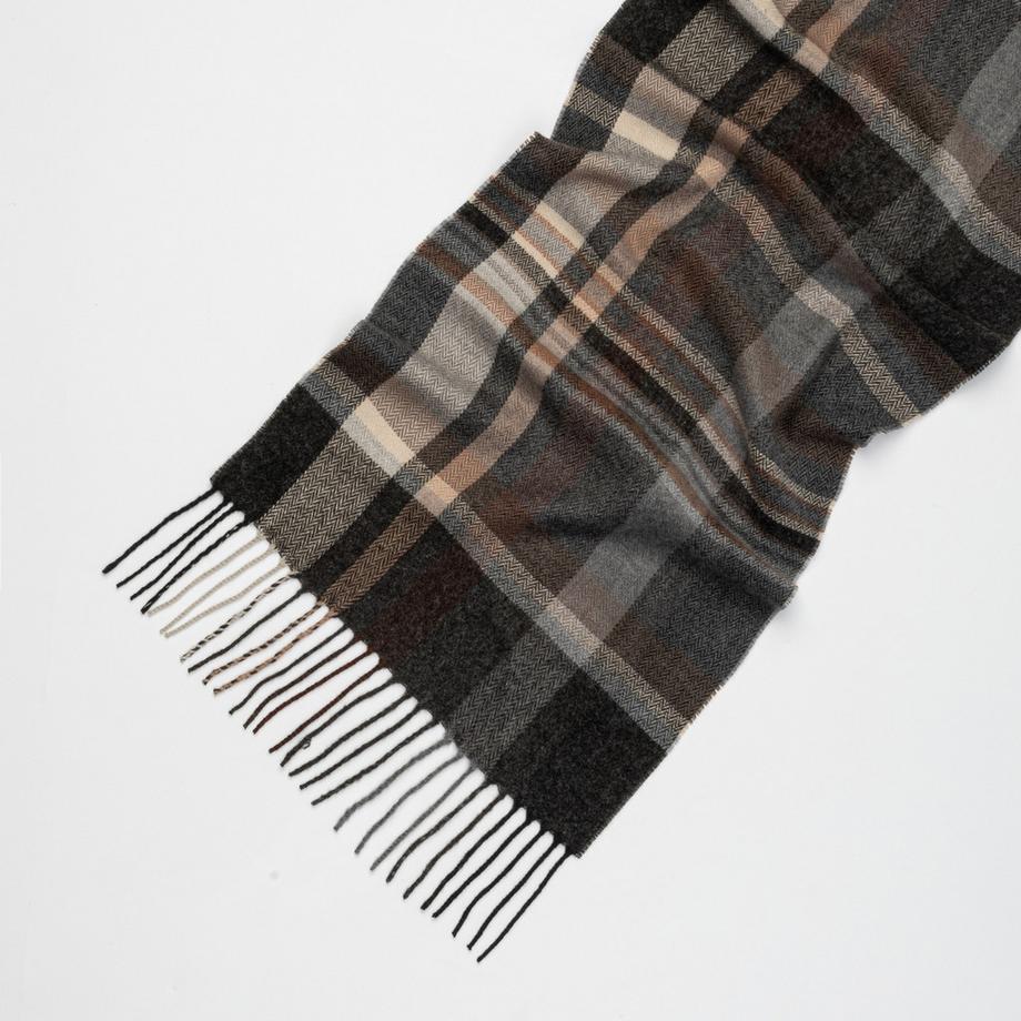 Manor Man Schal mit Karomuster und Fransen  