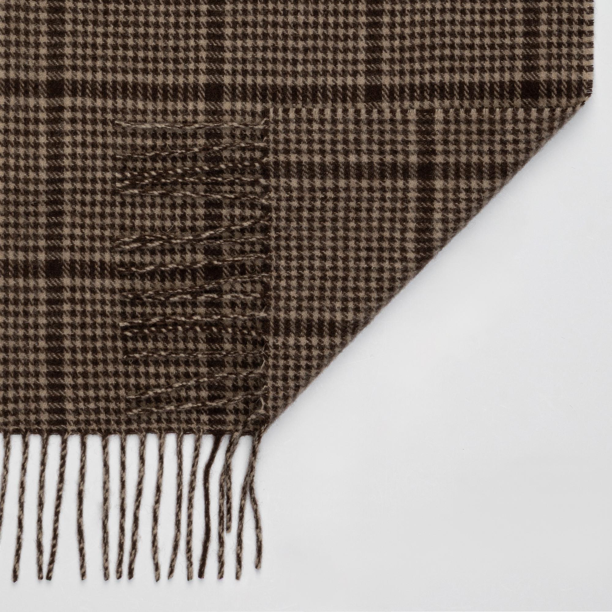 Manor Man Schal mit Karomuster und Fransen  